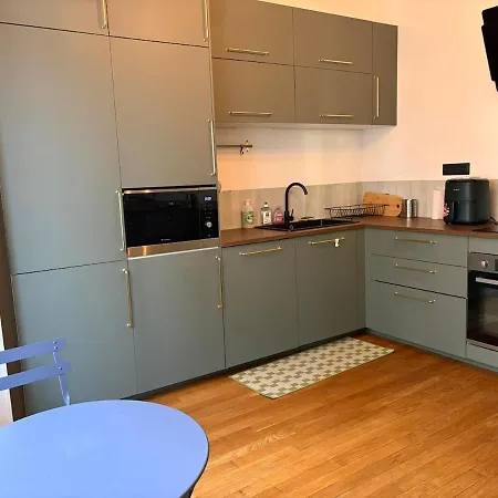 Larbaud 6 - Hypercentre - Proche Thermes - Spacieux * Виши