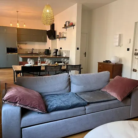 Larbaud 6 - Hypercentre - Proche Thermes - Spacieux * Виши