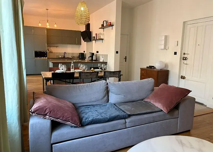 Larbaud 6 - Hypercentre - Proche Thermes - Spacieux * Виши