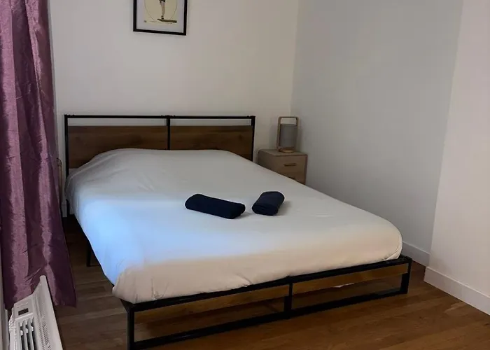 Larbaud 6 - Hypercentre - Proche Thermes - Spacieux *